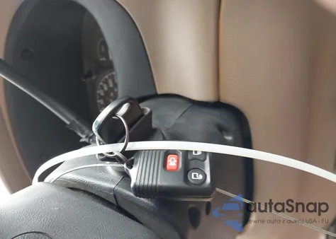 1999 Ford Explorer Eddie Bauer/Limited Edition/Xlt из США, поврежденный, VIN 1FMZU32E7XUA32075